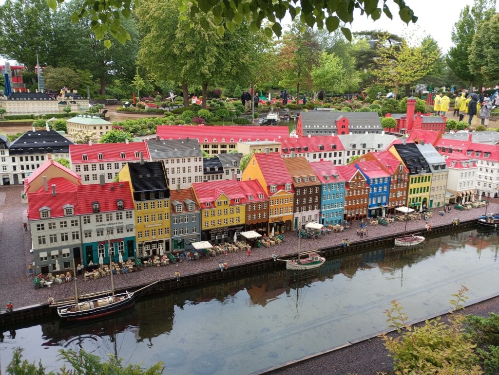 recenzja ksiązki, legoland, Dania