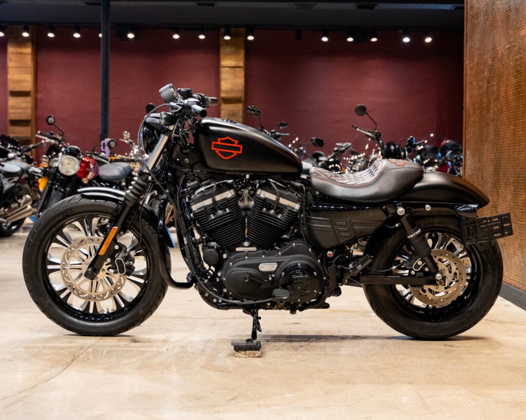 2019 HD SPORTSTER IRON 883™