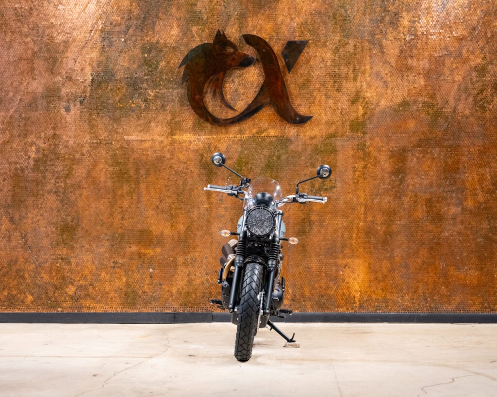 2022 TRIUMPH STREET SCRAMBLER 900