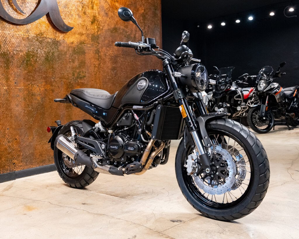 2022 BENELLI LEONCINO 500 TRAIL
