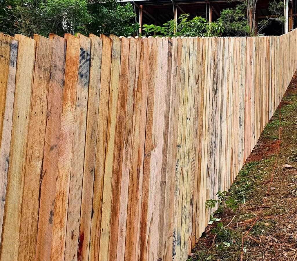 Hardwood paling fence Bellingen - Seaside Fencing Hardwood paling fence Bellingen