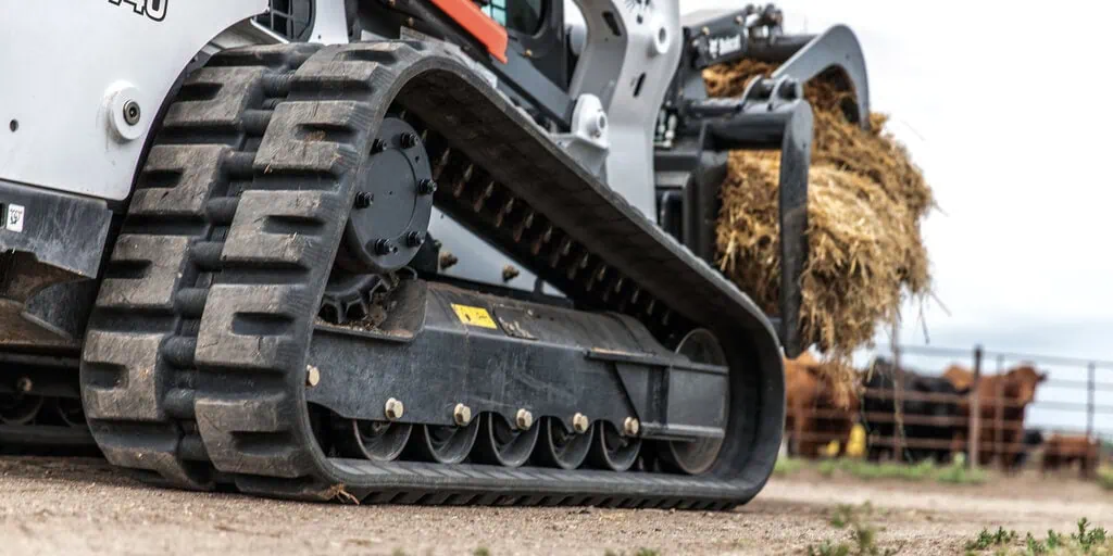 Find the Right Skid Steer Tracks for Your Bobcat Loader