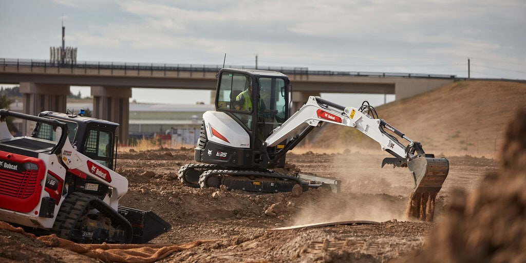 Thinking about Starting a Dirt Work Business? 