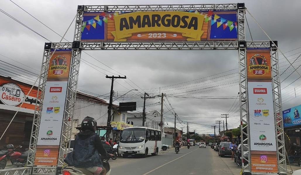 Portal de entrada do São João de Amargosa indica a melhor festa junina do estado
