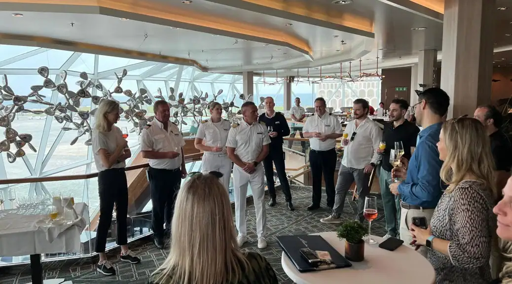 Treffen Mit Der Mein Schiff Crew
