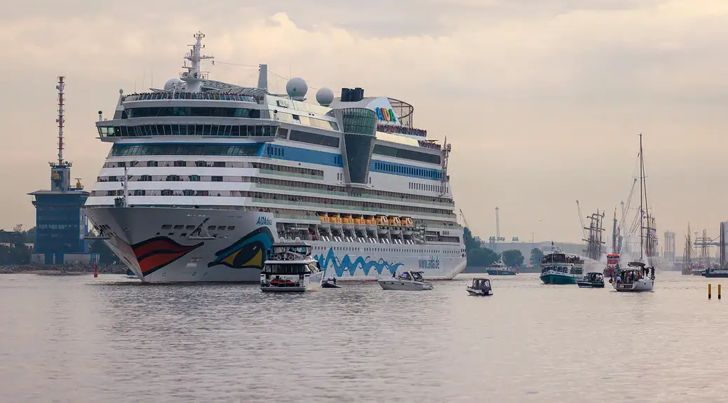 230812 Aida Hansesail Mk 219 5 9322
