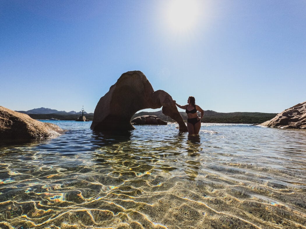 how to get to Elefanti Beach