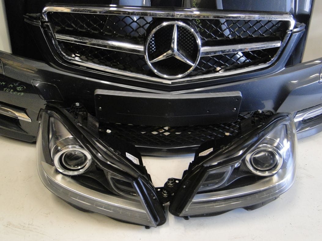MERCEDES C KLASA W204 COUPE LAMPA XENON PRAWA - obrazek 2