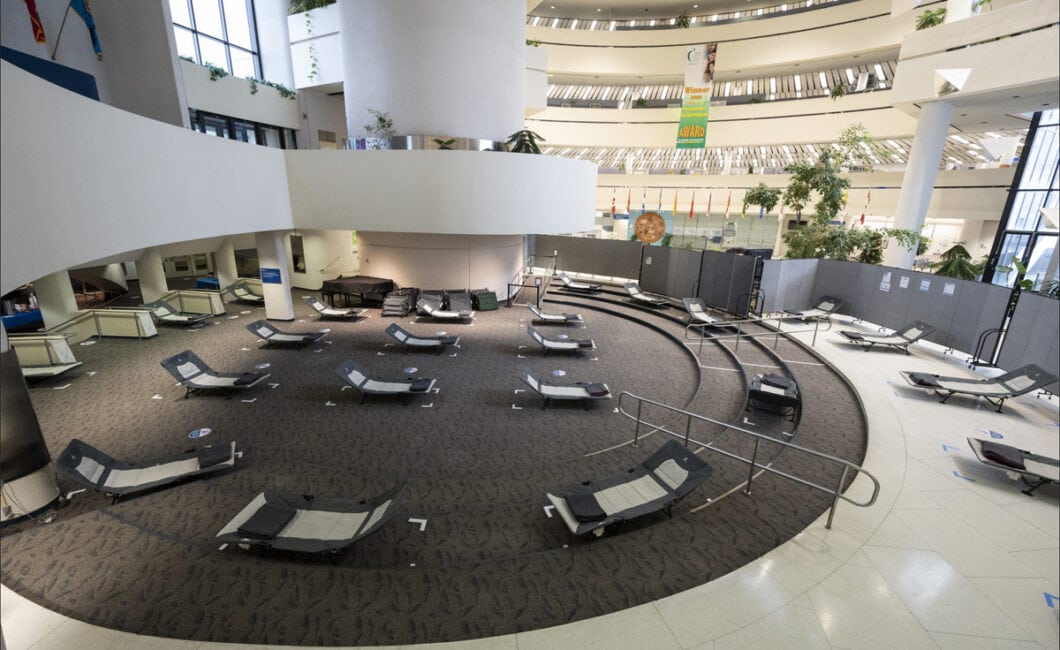 Toronto Warming Centres open tonight to help those experiencing homelessness
