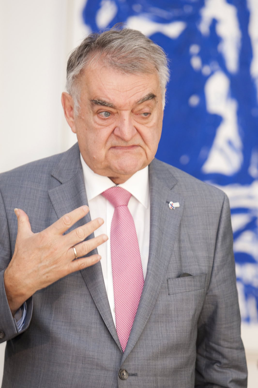 Politiker Herbert Reul, Corporate Fotografie, AIA, Bonn, Fotograf Menasse Gebregzi Photography