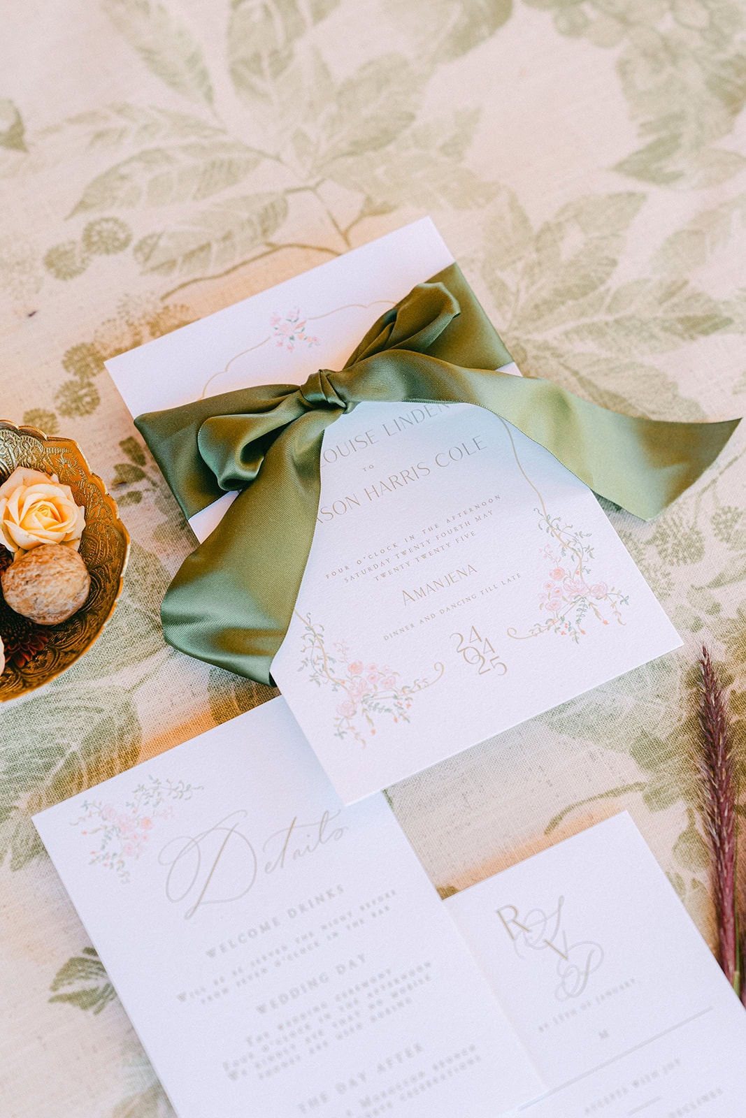 Andrea Gallucci - Destination Wedding Photographer- Amalfi Coast Positano Santorini Barcellona Rome Ravello Paris New York elegant wedding invitation suite photos