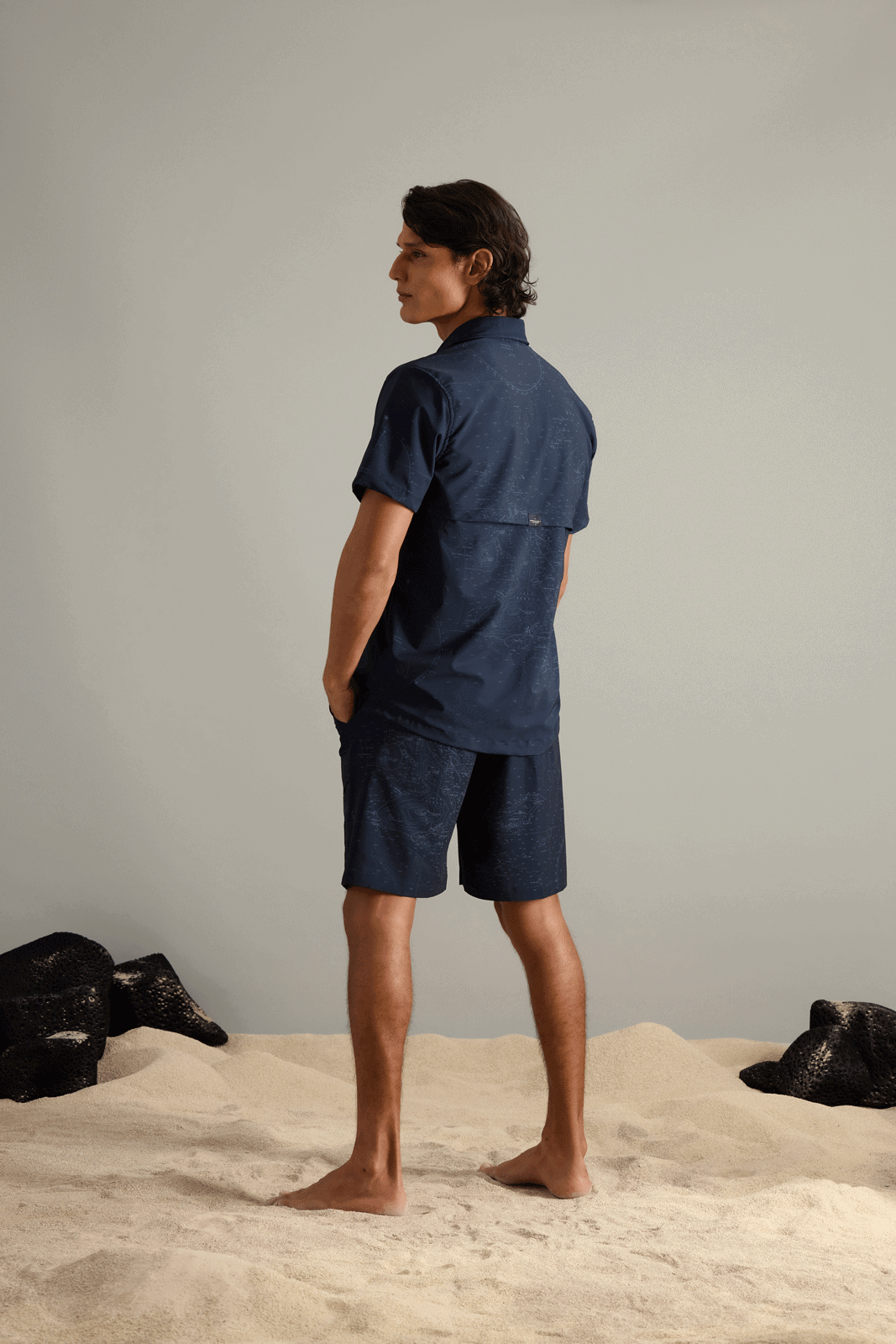 PANTALON CORTO TÉCNICO MAPA NAÚTICO AZUL