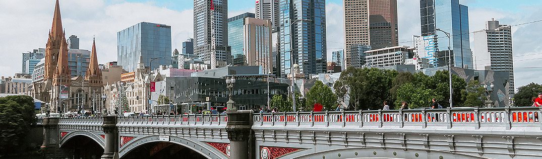 Stunning view of Melbourne princess bridge in VICTORIA where AMC provides Commercial Cleaning services 