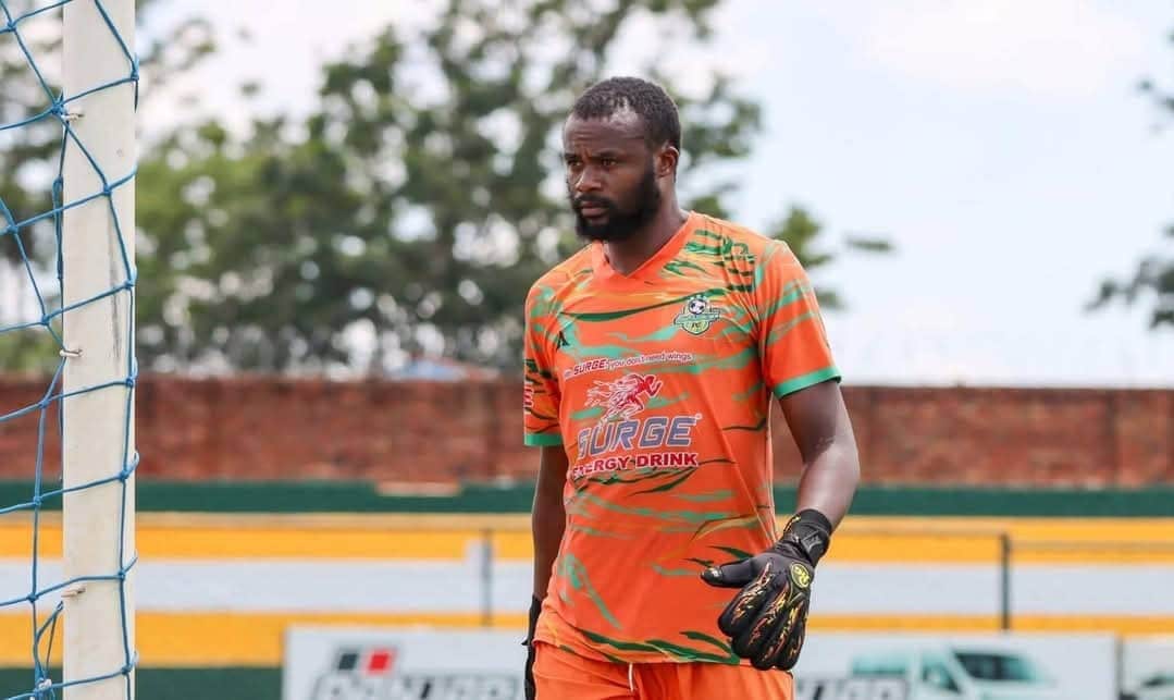 Simba Bhora goalkeeper William Thole