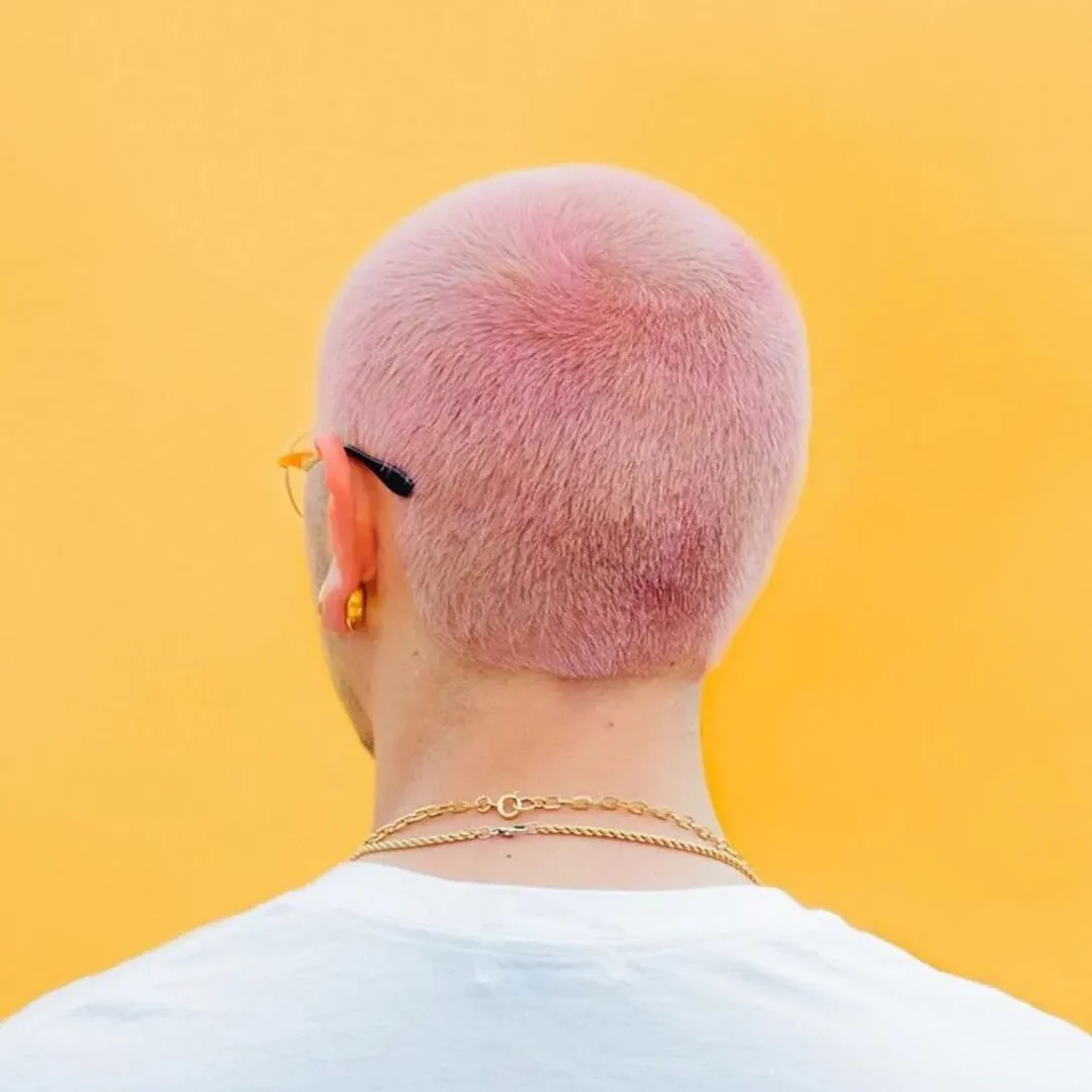 Rambut Bleaching Warna Pastel, Cara Anak Muda Menyembunyikan Luka Batin?