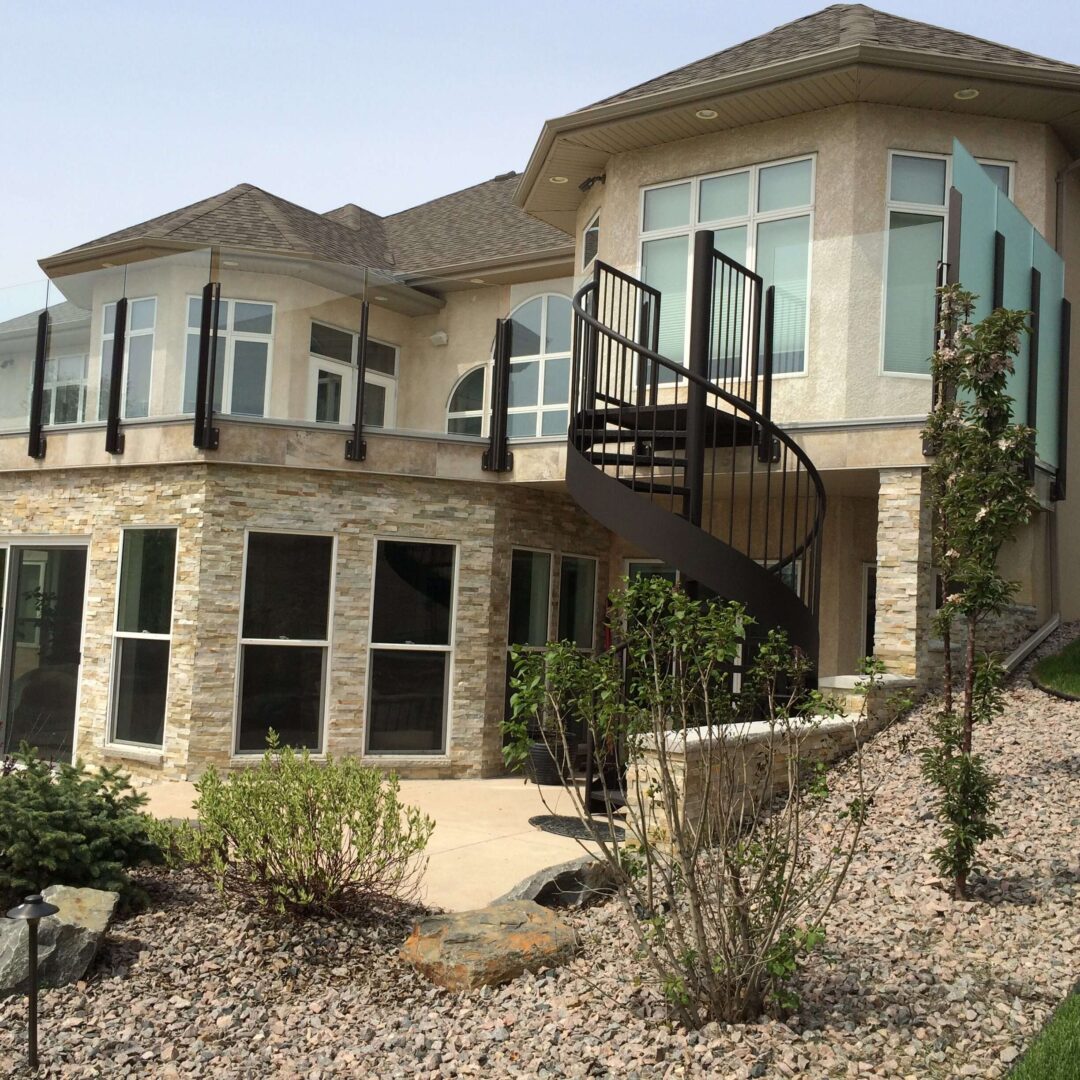 Custom Design Build Group - Custom exterior renovations Winnipeg - home renovations Winnipeg