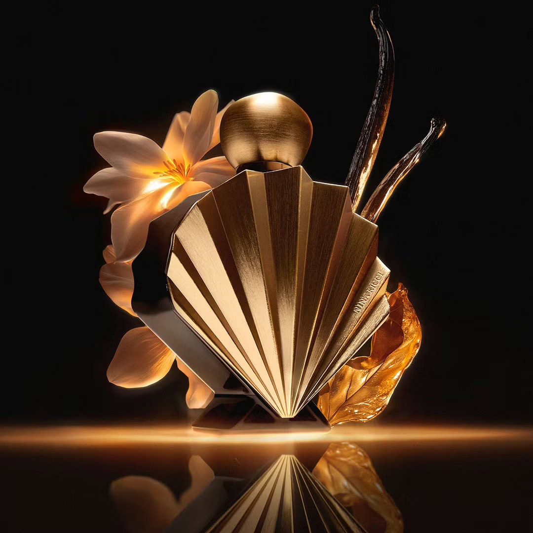vénus de nina ricci eau de parfum intense ambery floral profile