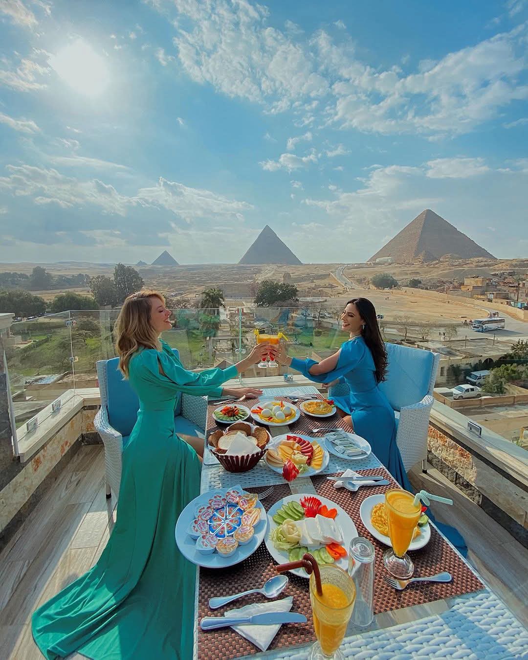 Cairo plane tour from hurghada