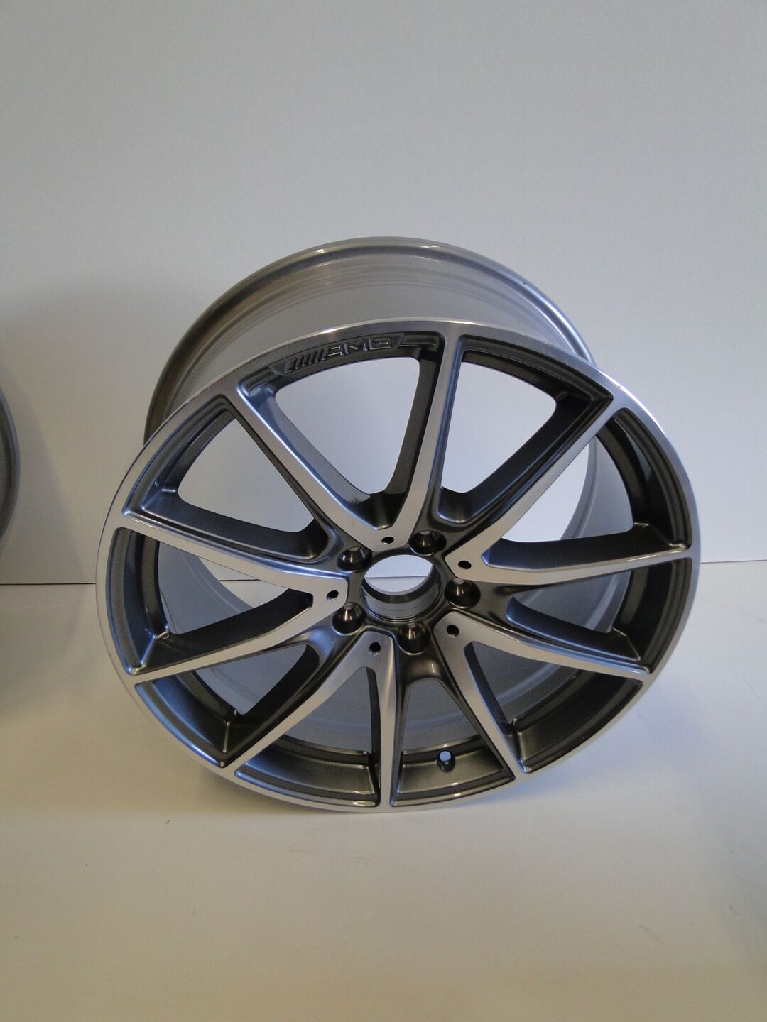 ALUFELGA FELGA MERCEDES E 238 C238 19 8J 9J ET43 ET49 PRZÓD TYŁ - obrazek 10