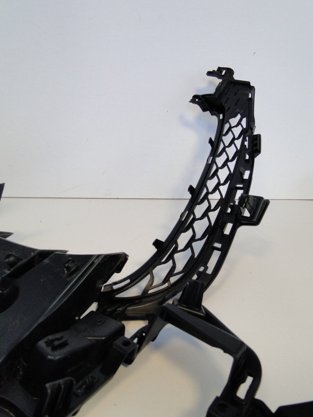 MERCEDES ŚLIZG ZDERZAKA PRZÓD PRAWY A1678850411 GLS 167 X167 AMG LIFT - obrazek 6