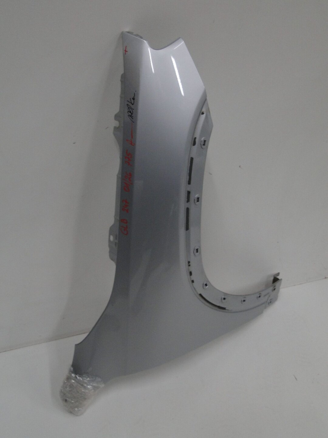 MERCEDES BŁOTNIK PRZEDNI PRAWY 775 SREBRNY GLB X247 247 - obrazek 14