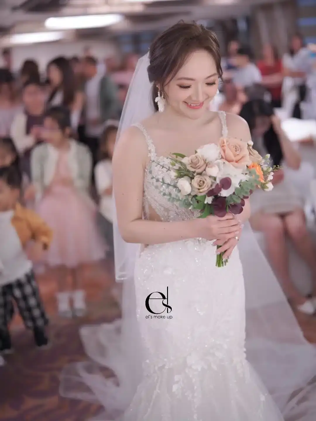 婚紗造型 13 婚紗造型 12 1 - 4