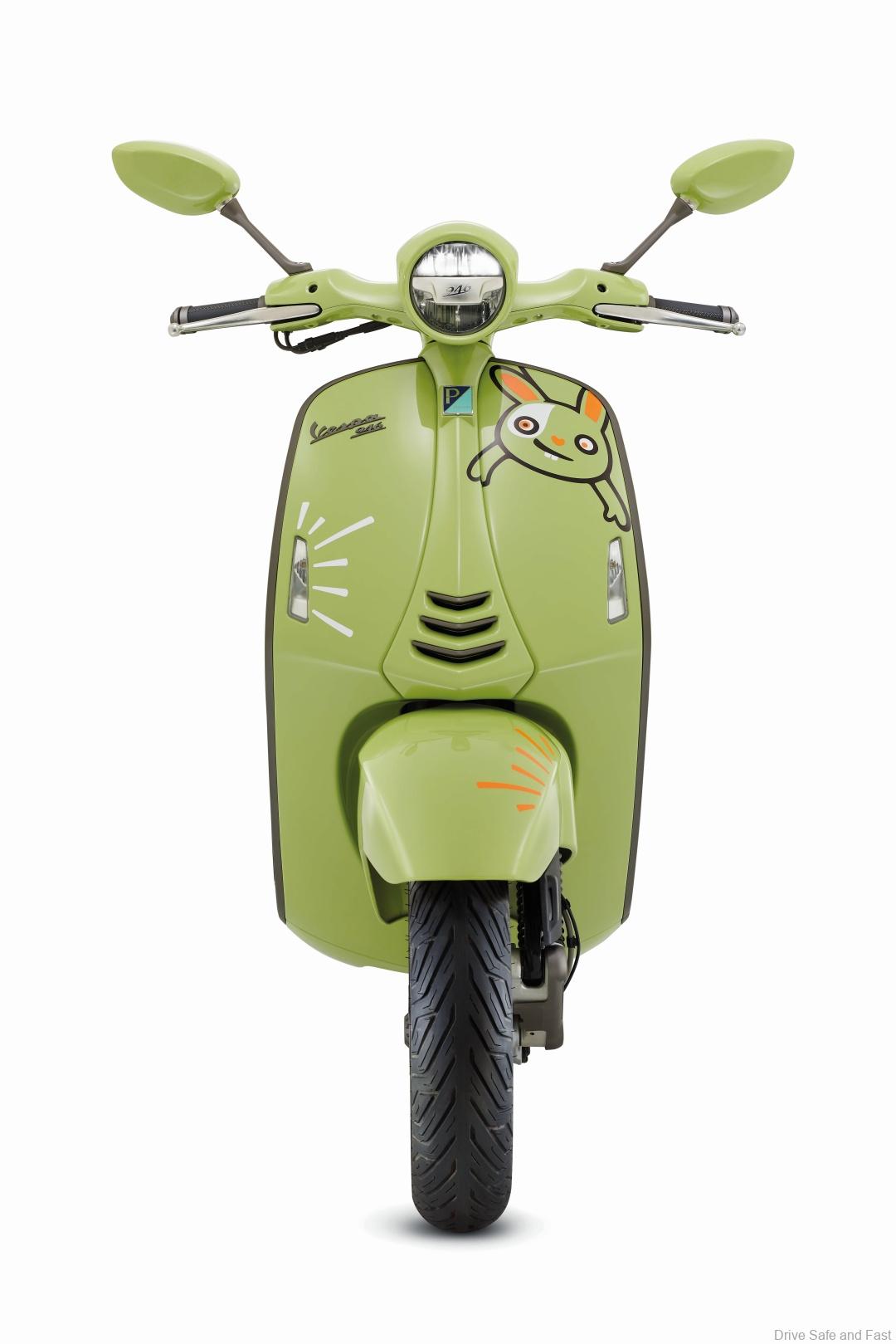 Vespa 946