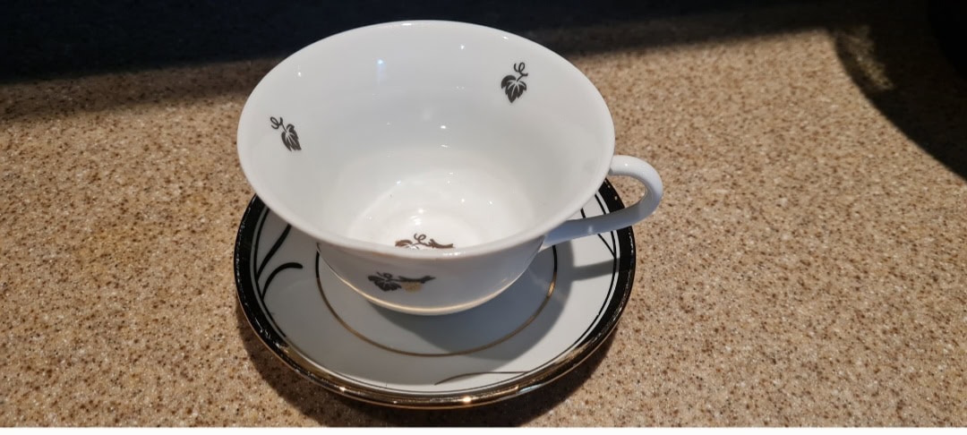Den absolut sötaste kaffekoppen med små detaljer i koppen.