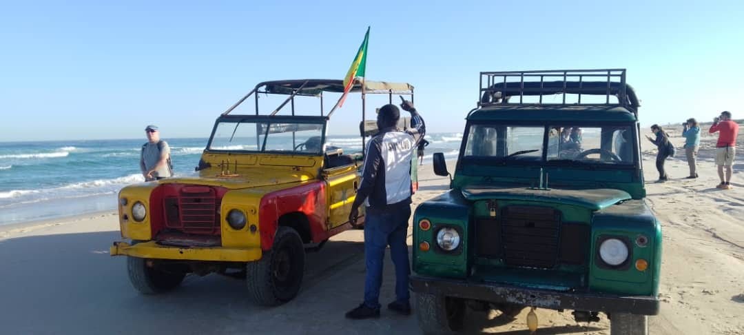 Balade en 4x4 sur la plage près du Lac Rose, Sénégal