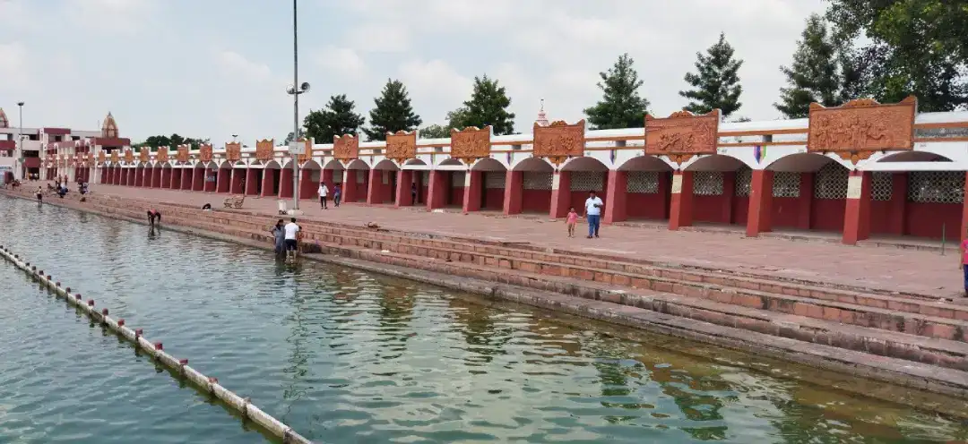 Brahma Sarovar Kurukshetra (2)