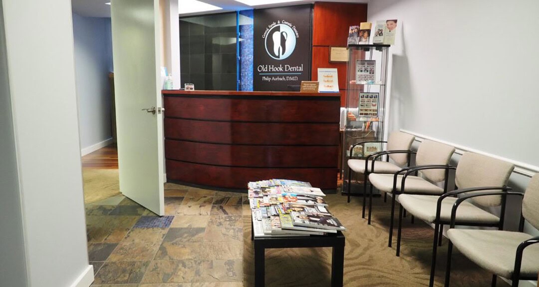 Westwood Dentist, Dr. Philip Aurbach - Old Hook Dental, reception area