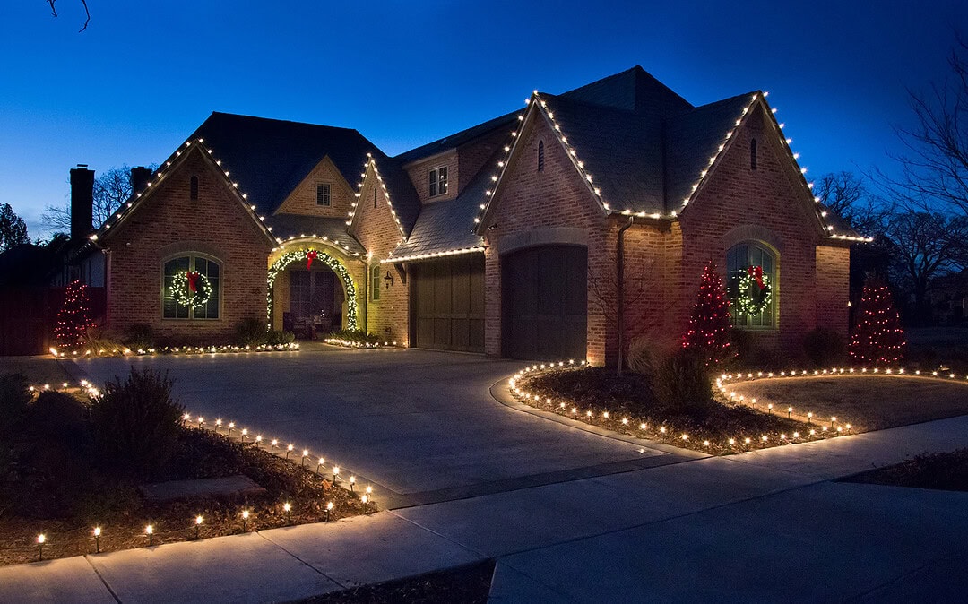 The Best Christmas Light Installation Company Near You