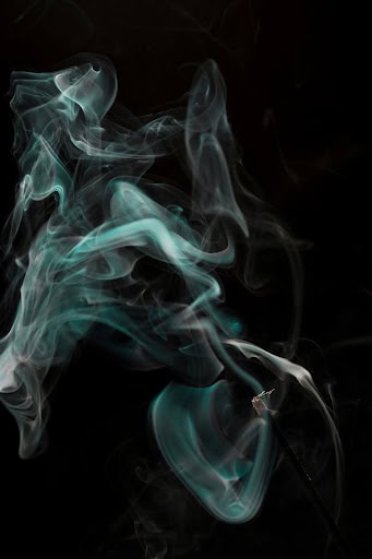 Smoke Damage Solutions: Cleaning Walls and Ceilings Like a Pro