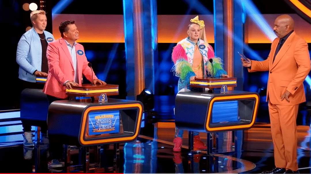 Celebrity Family Feud