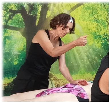 Eliminez les toxines grâce à l’alliance du massage Abhyanga… et de l’Udvartana
