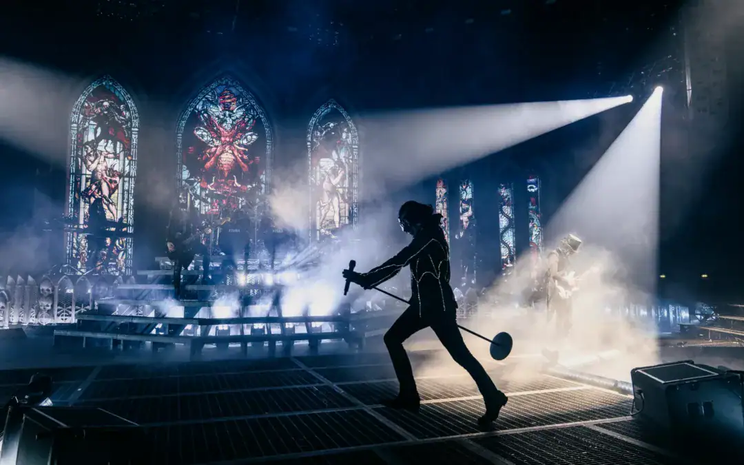 Ghost à Paris : un show monumental, entre frissons et éclats de rire !