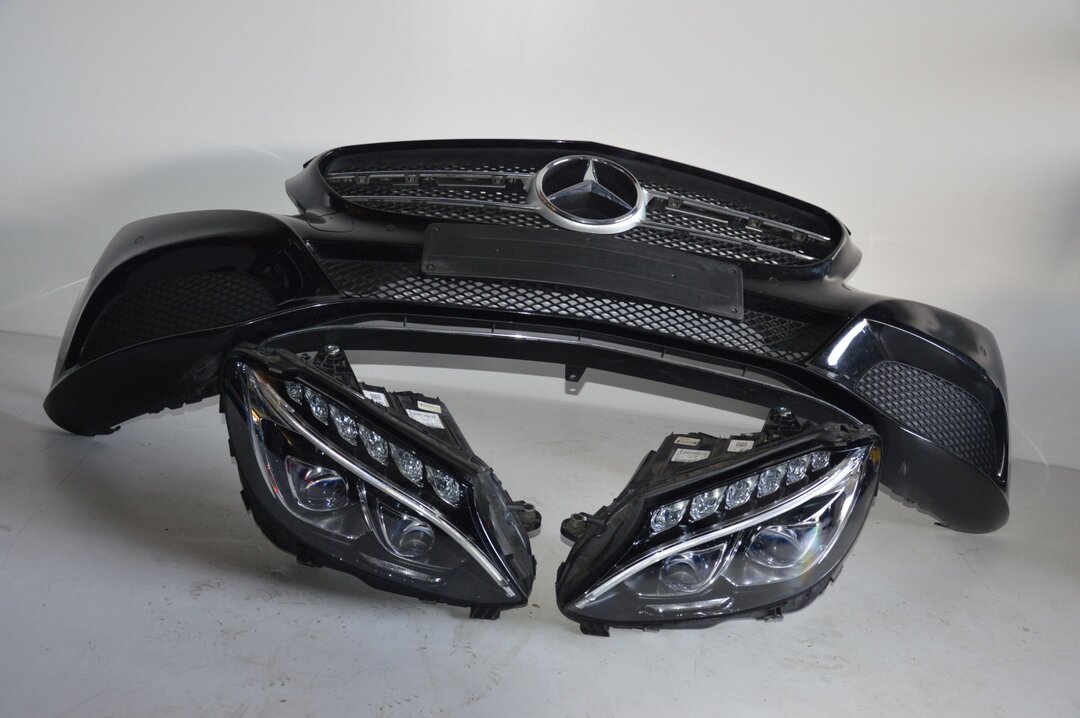 MERCEDES C KLASA W205 LAMPA FULL LED I ZDERZAK KOMPLETNY