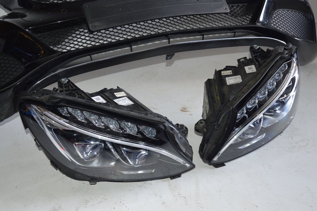 MERCEDES C KLASA W205 LAMPA FULL LED I ZDERZAK KOMPLETNY - obrazek 4