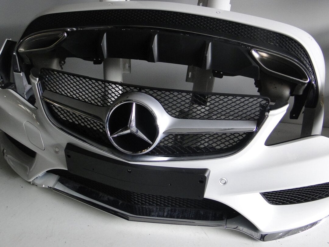 MERCEDES E KLASA W207 COUPE CABRIO GRILL ATRAPA - obrazek 3