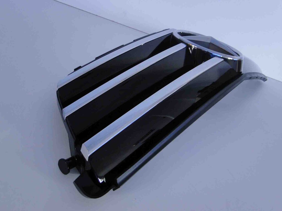 MERCEDES C KLASA W204 COUPE LIFT GRILL AMG - obrazek 13