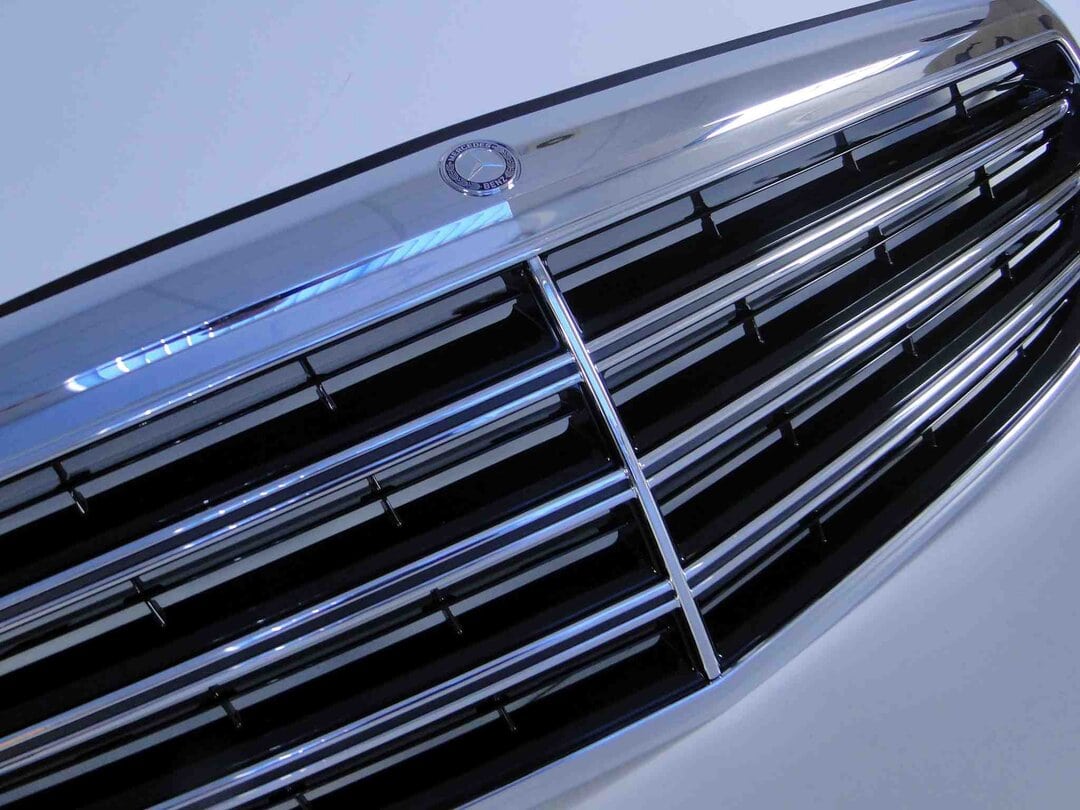 MERCEDES E KLASA W213 GRILL ATRAPA AMG - obrazek 10
