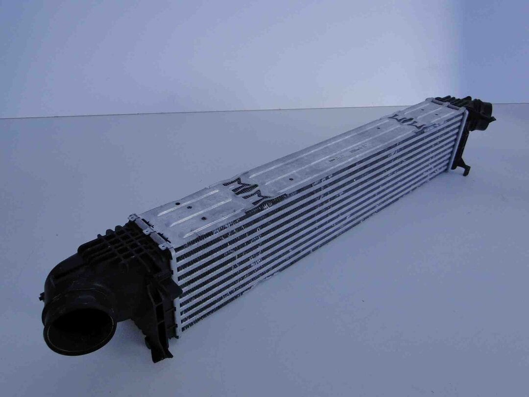 MERCEDES S KLASA W221 CHŁODNICA INTERCOOLER - obrazek 5