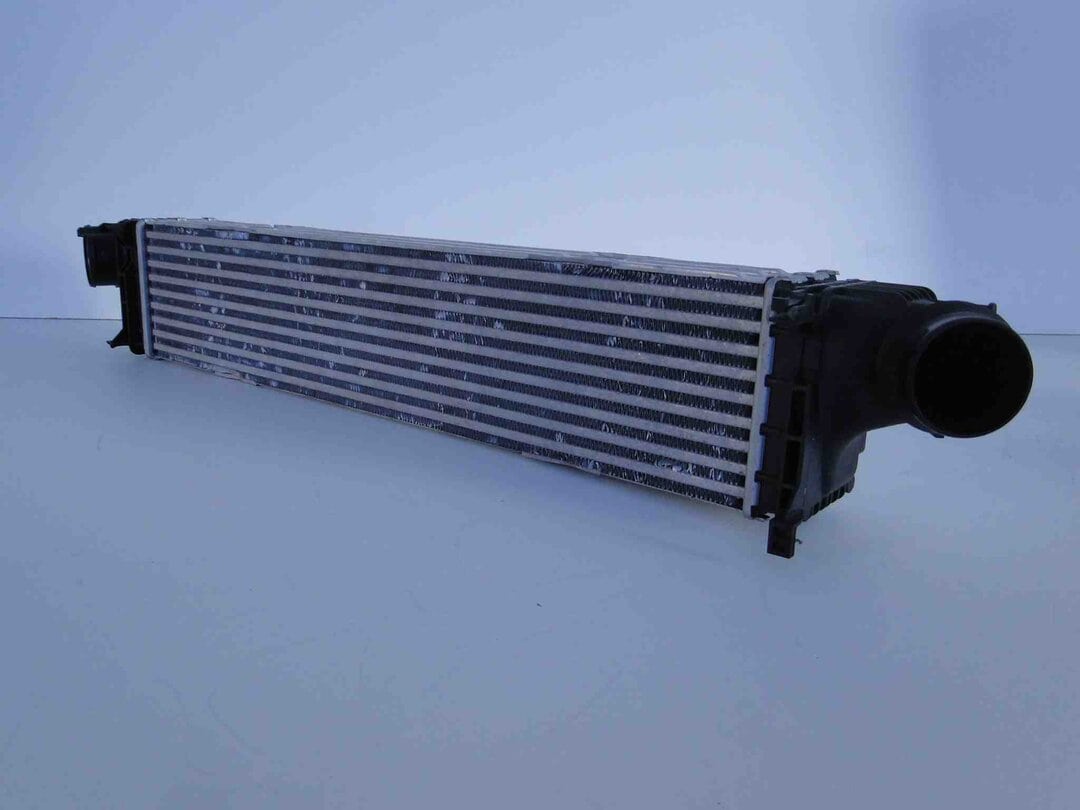 MERCEDES S KLASA W221 CHŁODNICA INTERCOOLER - obrazek 9