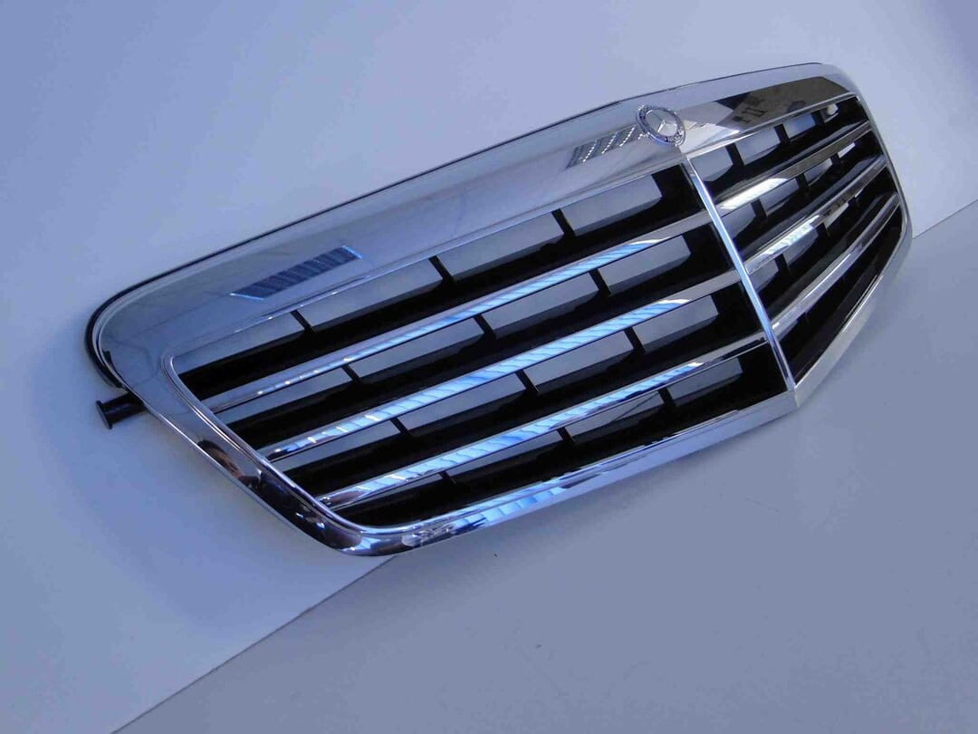 MERCEDES E KLASA W212 GRILL ATRAPA AMG AVANTGARDE - obrazek 3