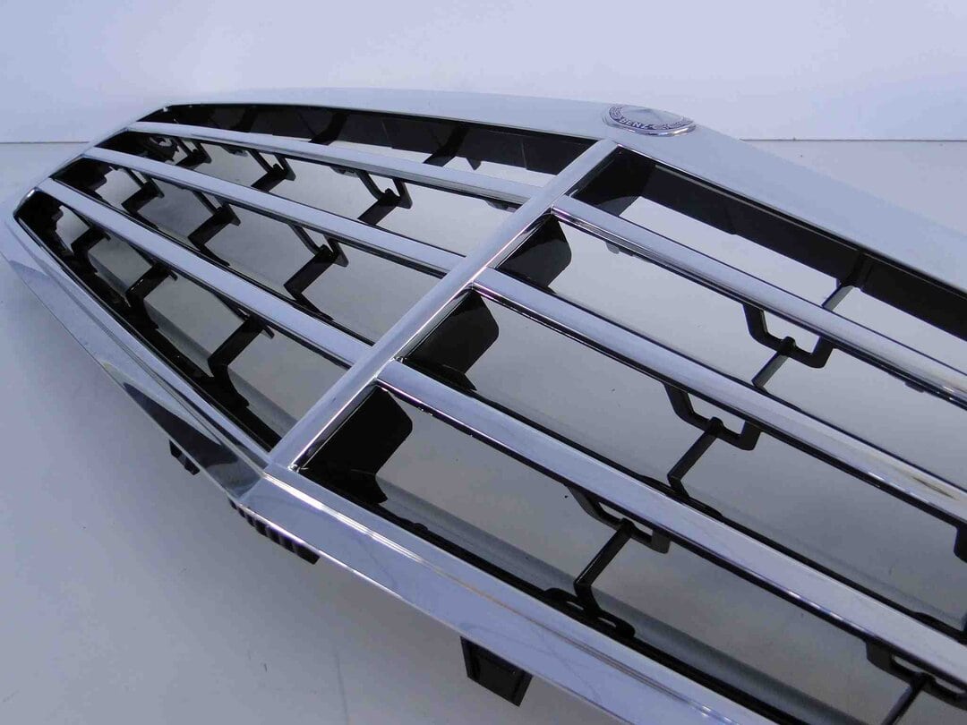 MERCEDES E KLASA W212 GRILL ATRAPA AMG AVANTGARDE - obrazek 5