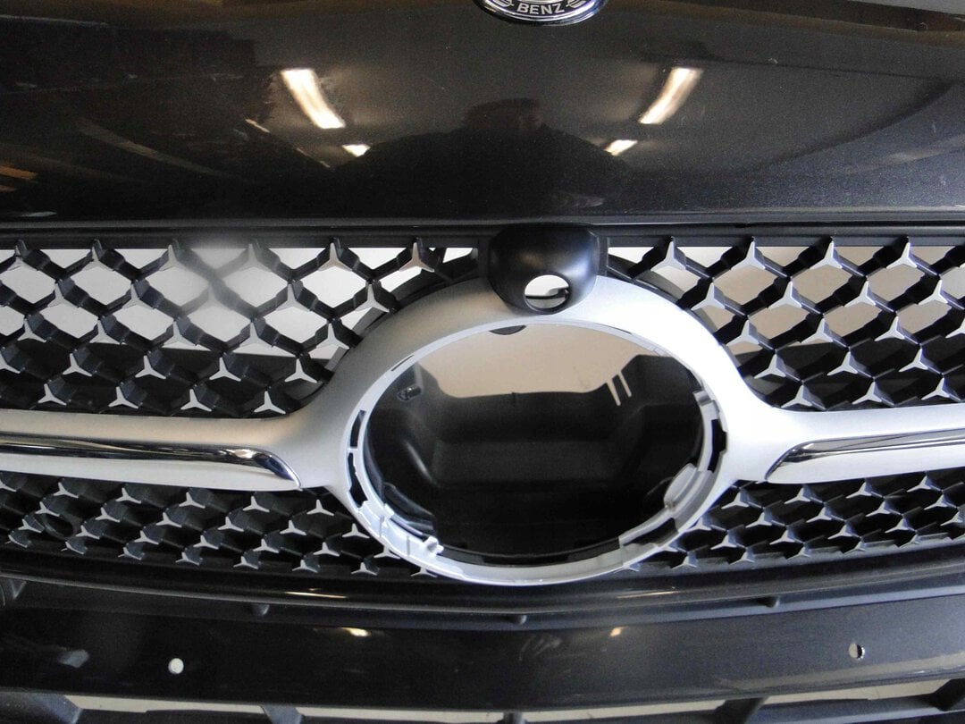 MERCEDES C W206 206 ZDERZAK PTS GRILL KAMERA AMG - obrazek 8
