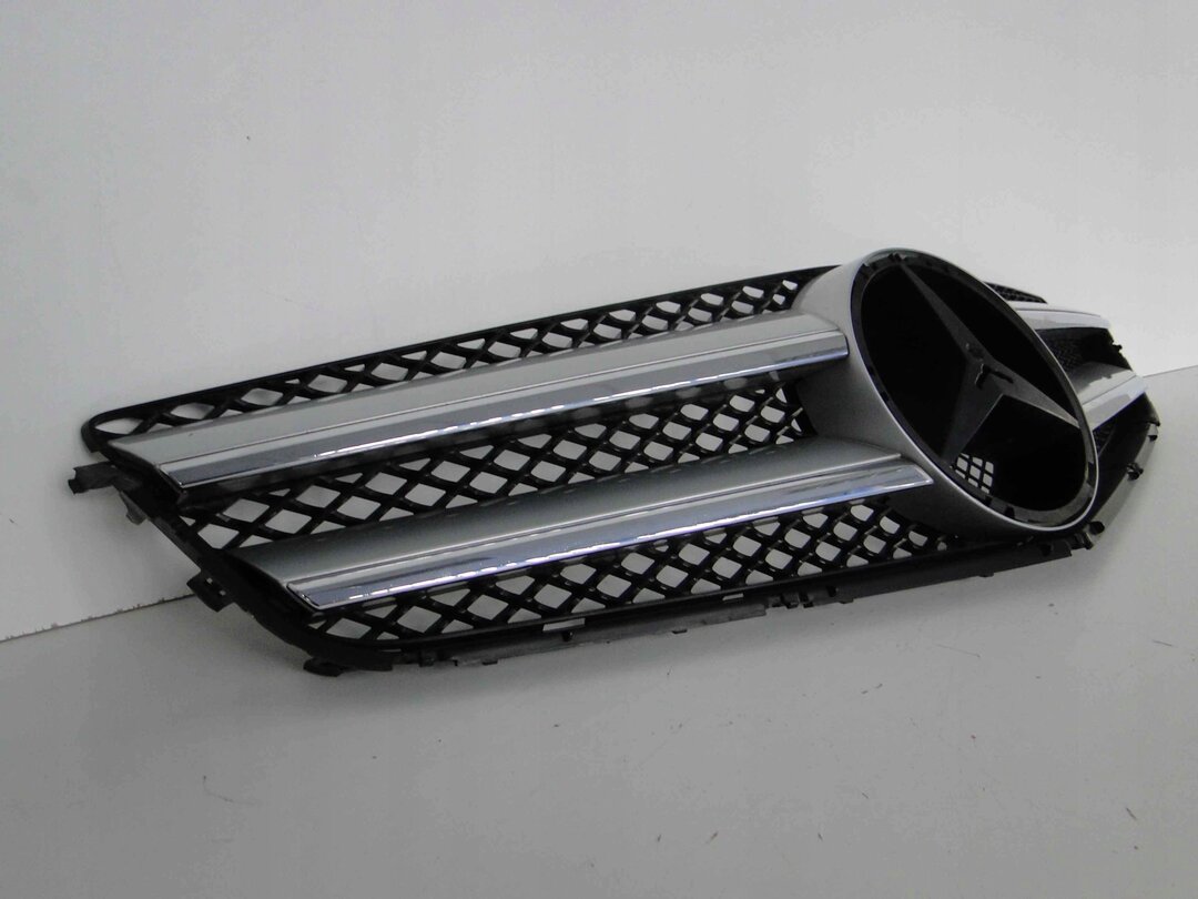 MERCEDES E KLASA 207 C/A W207 GRILL ATRAPA AMG - obrazek 4