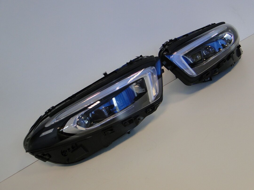 MERCEDES A 177 W177 LIFT LAMPA PRZEDNIA PRAWA MULTIBEAM - obrazek 2