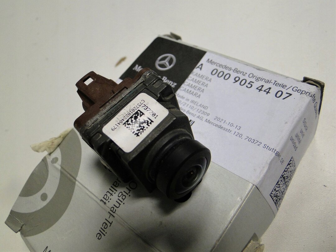 MERCEDES B W247 247 KAMERA 360 STOPNI W GRILL - obrazek 2