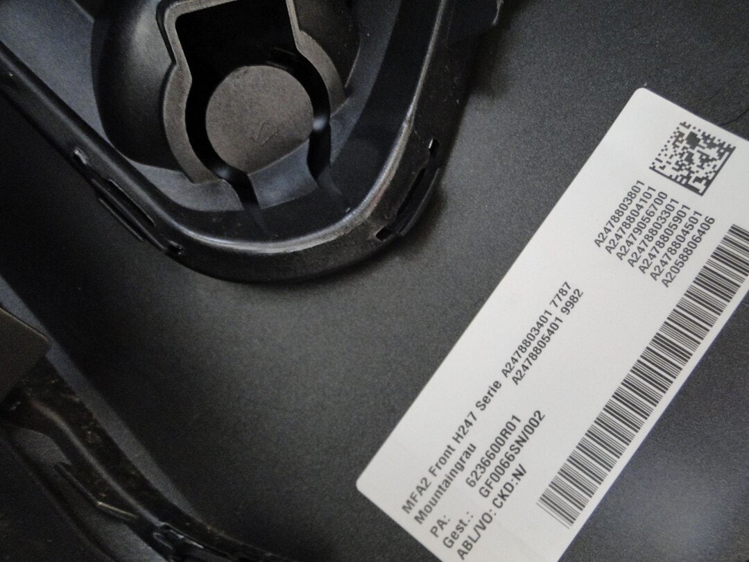 MERCEDES GLA 247 H247 ZDERZAK PRZEDNI 787 USA - obrazek 13